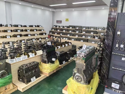 comprare C7.1 Engine Spare Parts For Caterpillar Cylinder Head online manufacture